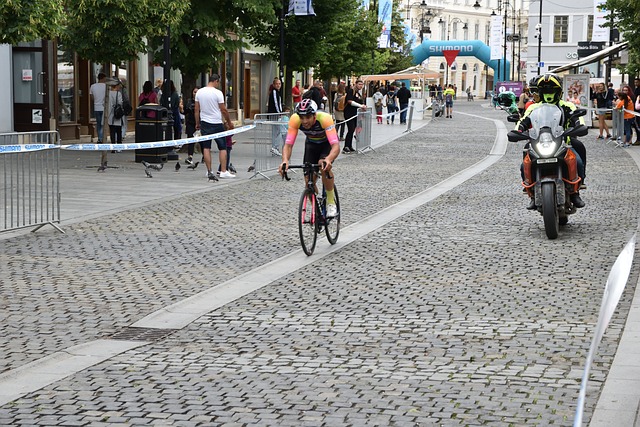 心目中的首 心目中的首